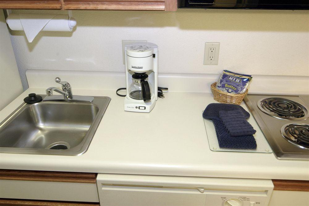 Candlewood Suites Newport News-Yorktown By Ihg Ruang foto
