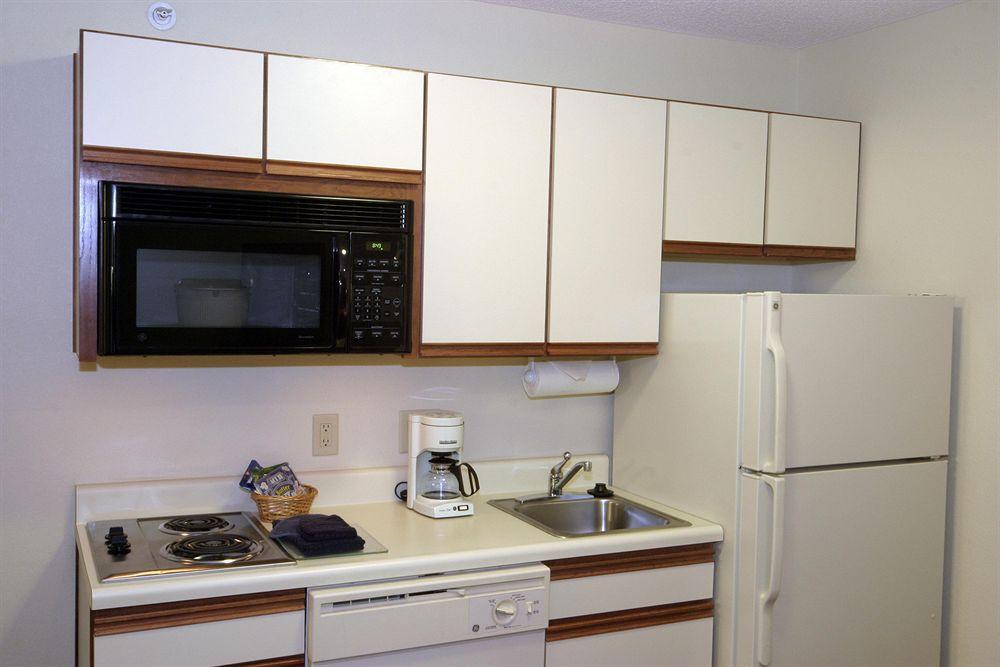 Candlewood Suites Newport News-Yorktown By Ihg Ruang foto