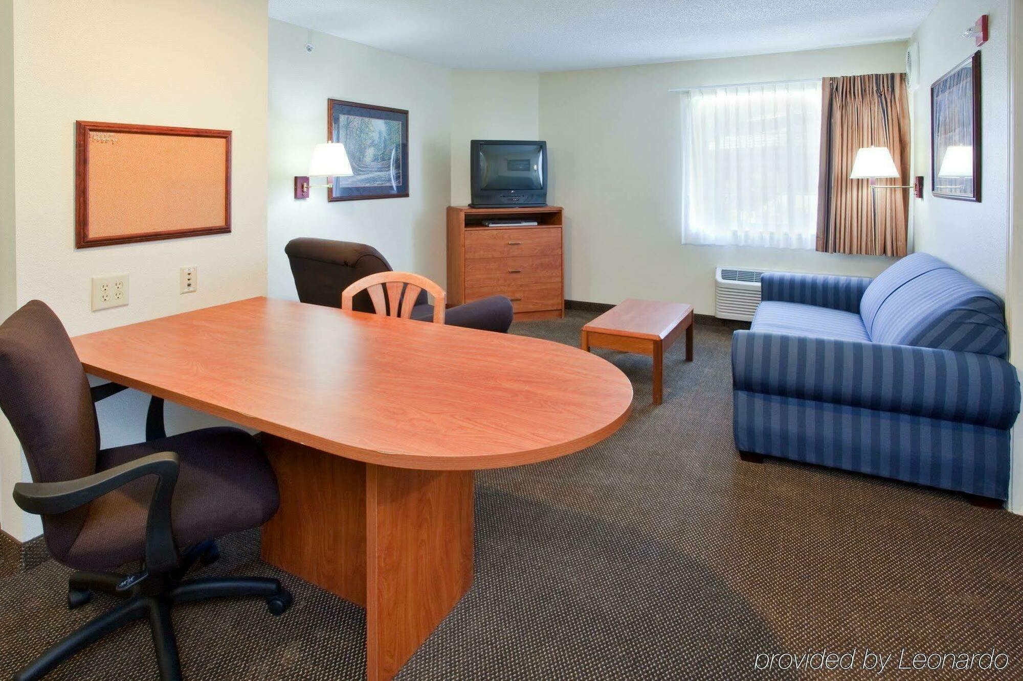 Candlewood Suites Newport News-Yorktown By Ihg Ruang foto
