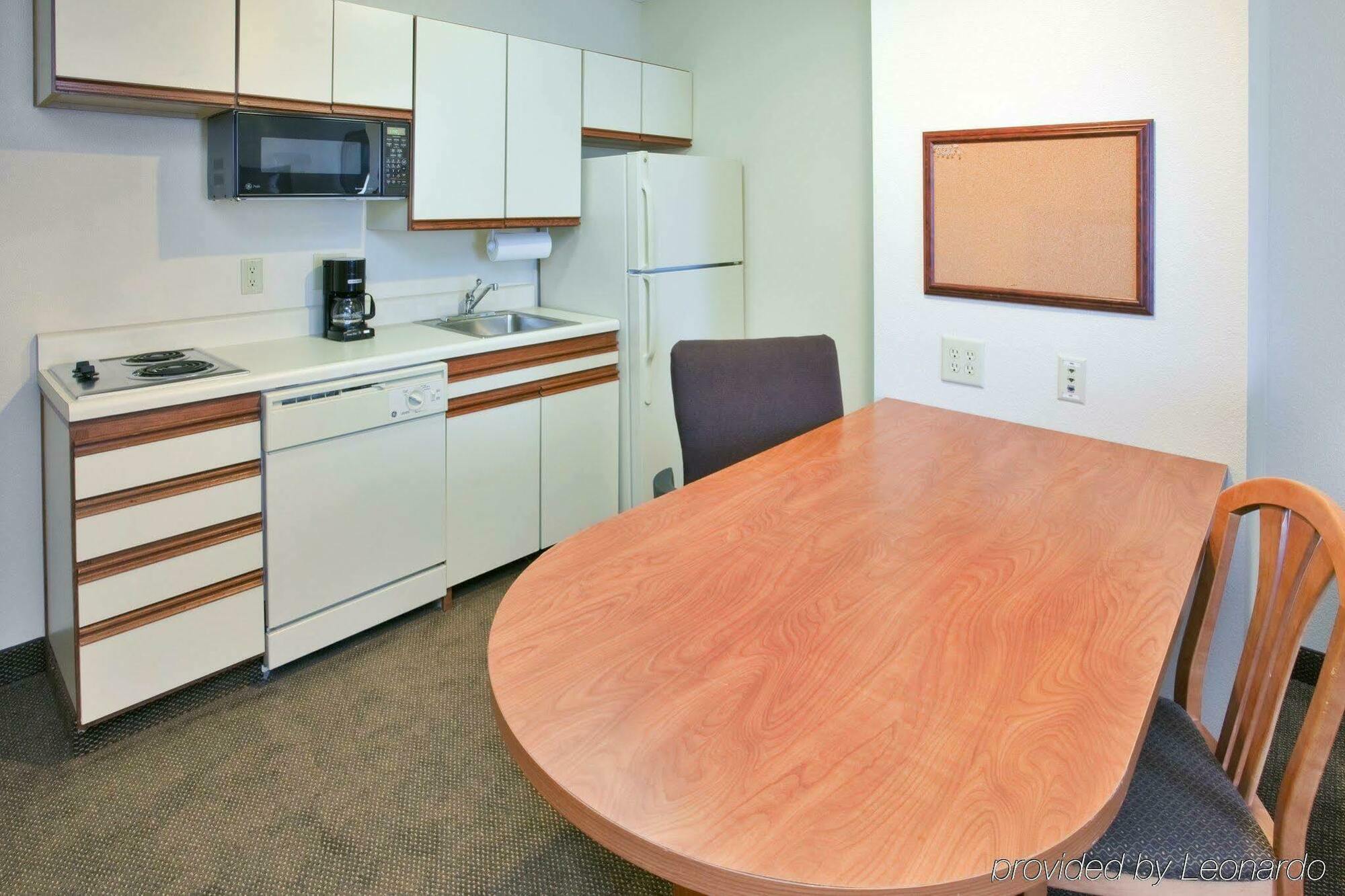 Candlewood Suites Newport News-Yorktown By Ihg Ruang foto